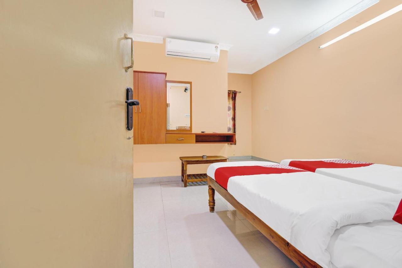 Oyo 81409 Hotel Sivajothi Tuticorin Exteriér fotografie