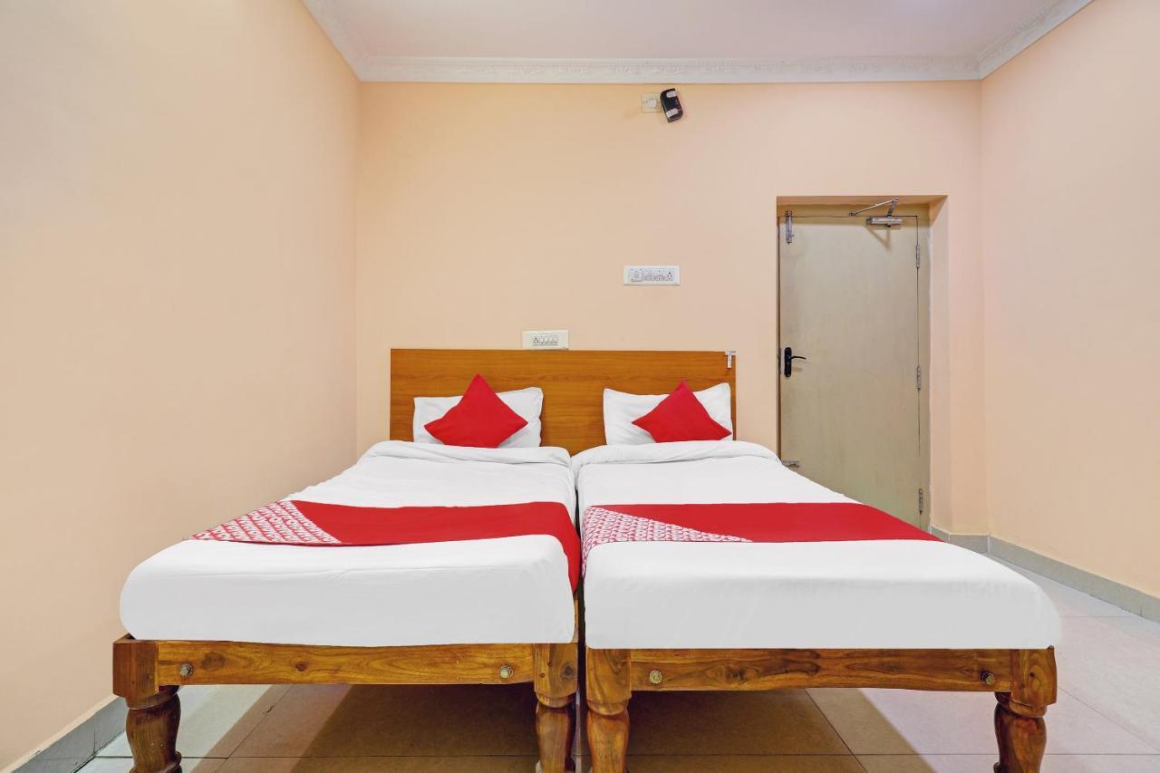 Oyo 81409 Hotel Sivajothi Tuticorin Exteriér fotografie
