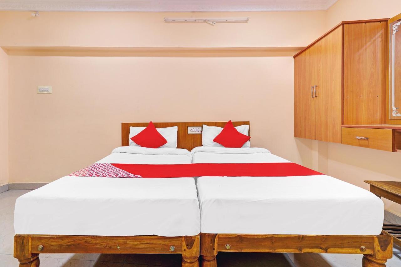 Oyo 81409 Hotel Sivajothi Tuticorin Exteriér fotografie