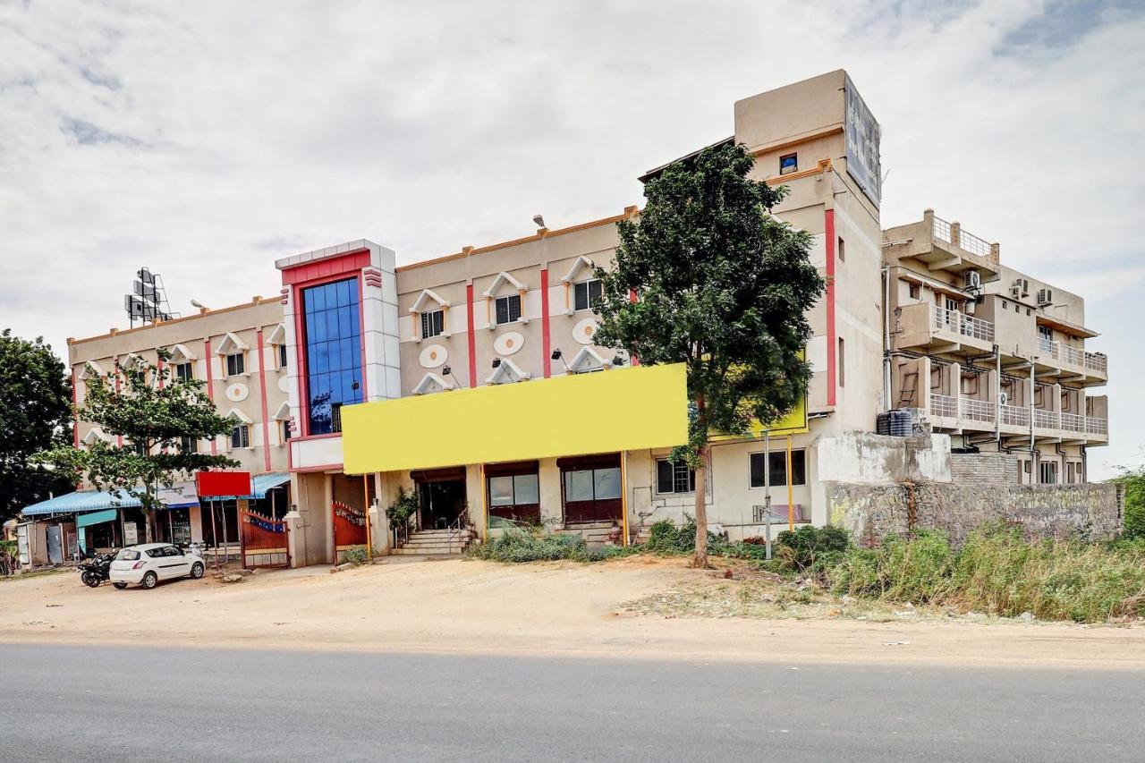 Oyo 81409 Hotel Sivajothi Tuticorin Exteriér fotografie