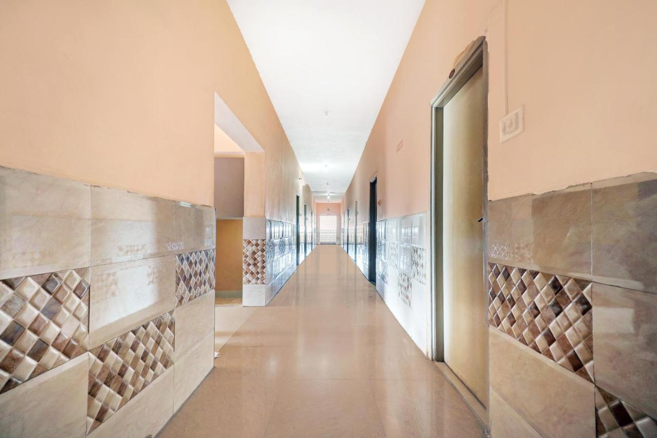 Oyo 81409 Hotel Sivajothi Tuticorin Exteriér fotografie